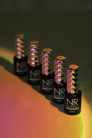 NAIL REPUBLIC   CAT   #140   Satin   10мл   Гель-лак кошачий глаз